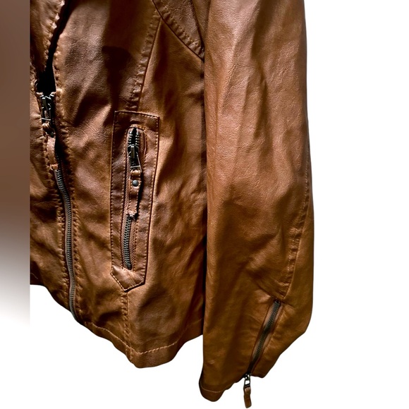 MAX STUDIO Women’s Cognac Brown Classic Vegan Leather Moto Jacket Size XL - Picture 3 of 6